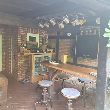 Dachstuebchen Mit 2 Zimmern Daire *